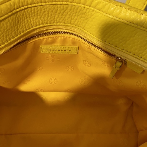Tory Burch Lemon Yellow Medium Sized Purse - Picture 5 of 11
